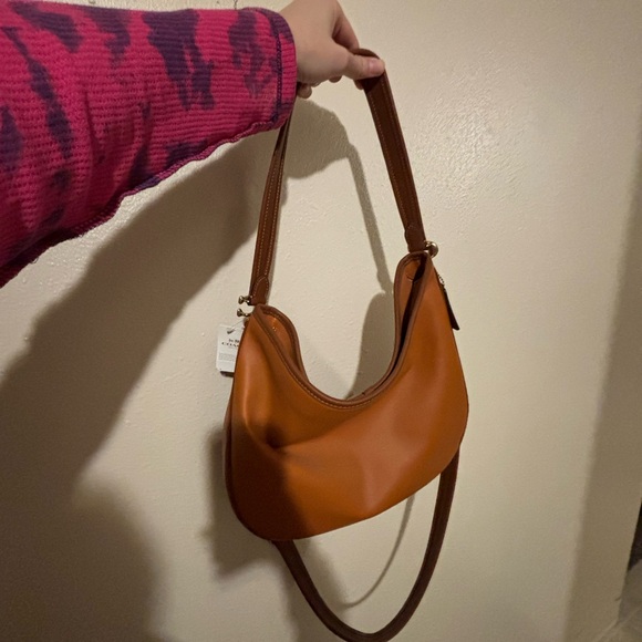 Coach Tan Leather Shoulder Bag - Picture 2 of 9